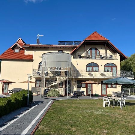 Palacyk Wolin Exteriér fotografie
