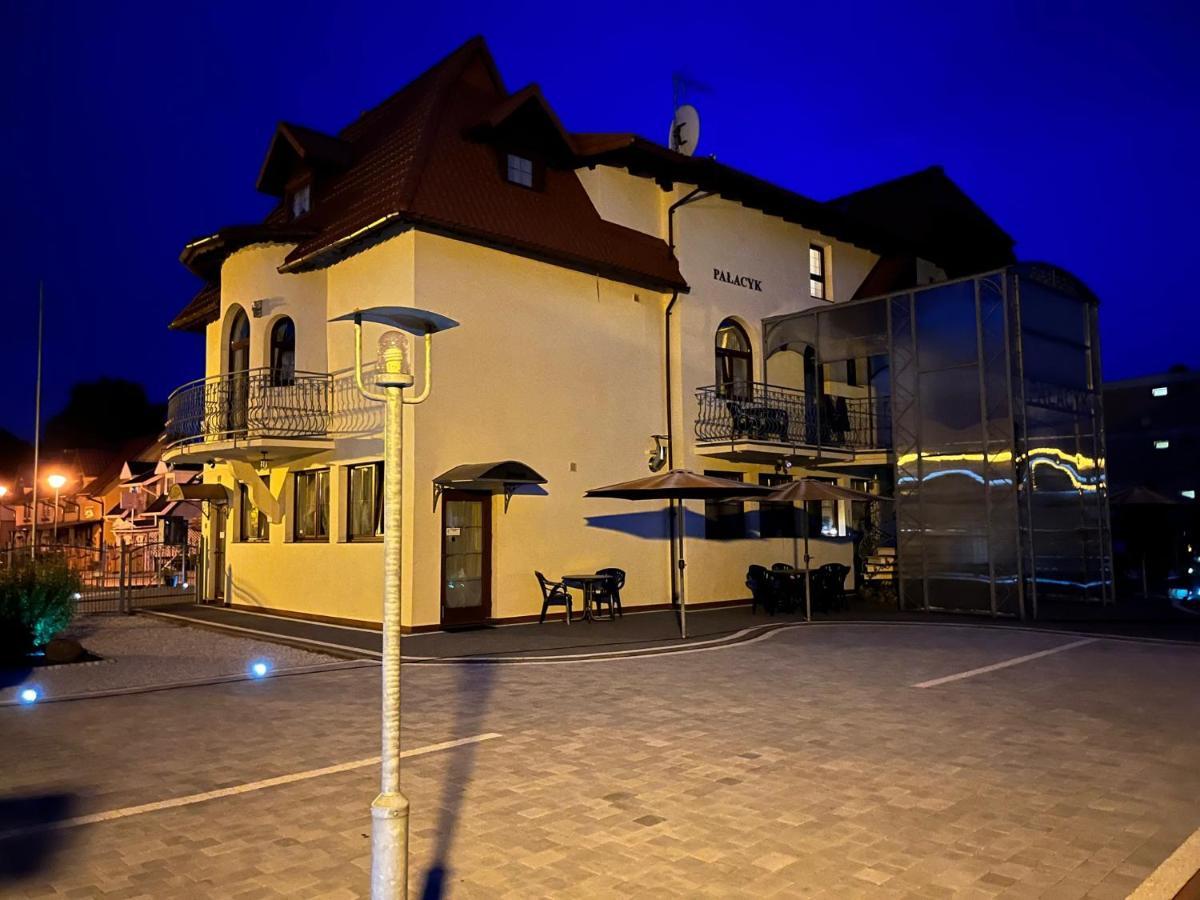 Palacyk Wolin Exteriér fotografie
